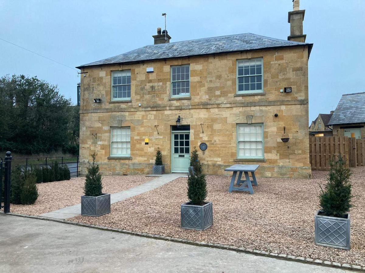 The Seagrave Arms Hotell Weston Subedge Exteriör bild