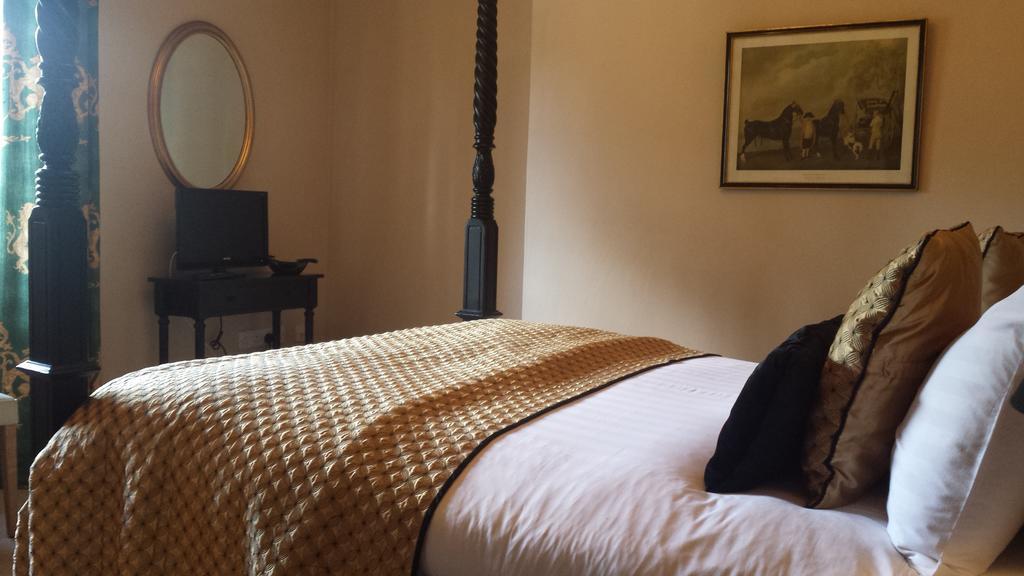 The Seagrave Arms Hotell Weston Subedge Rum bild