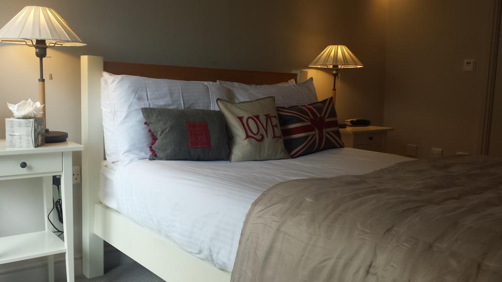 The Seagrave Arms Hotell Weston Subedge Rum bild